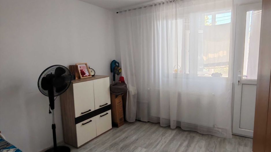 Apartament 4 camere renovat complet – Micro 16, Galați – 81 mp utili - Poză 4