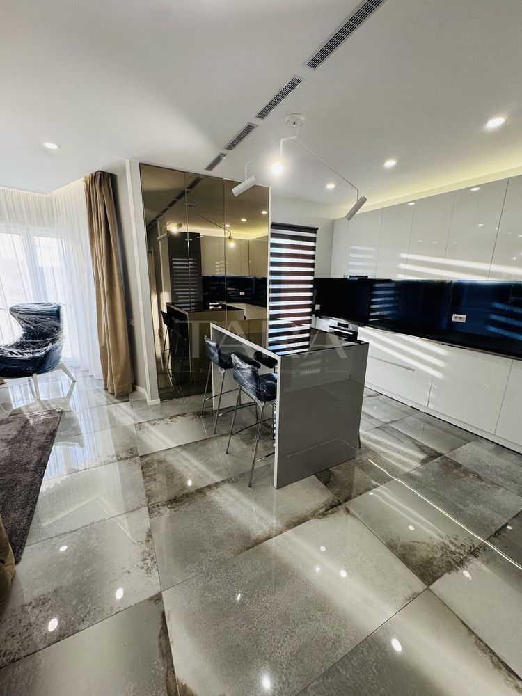 Apartament ultrafinisat cu panoramă superbă asupra Clujului. - Poză 2