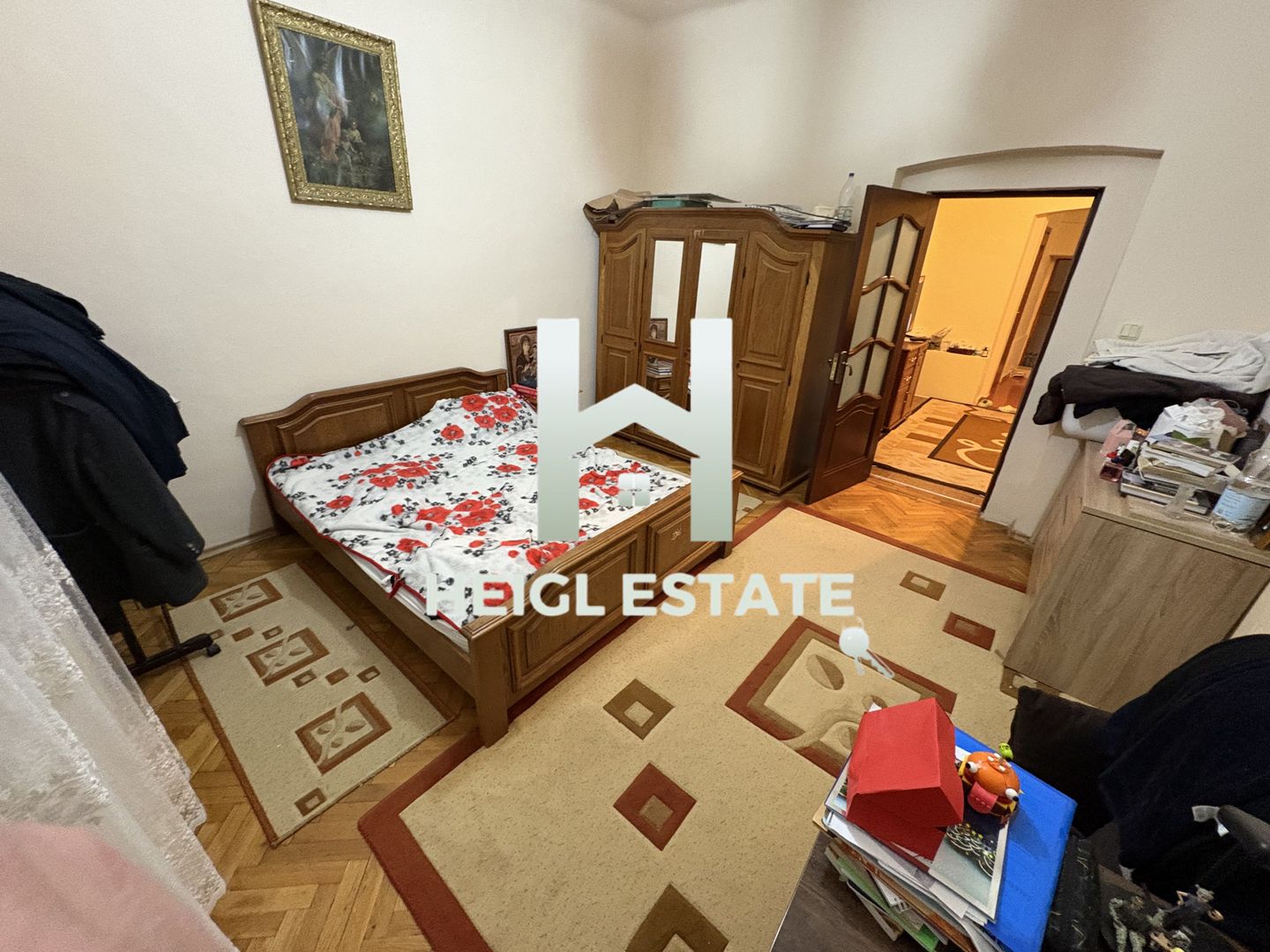 Casa cu 4 camere in zona Telegrafului - Poză 1