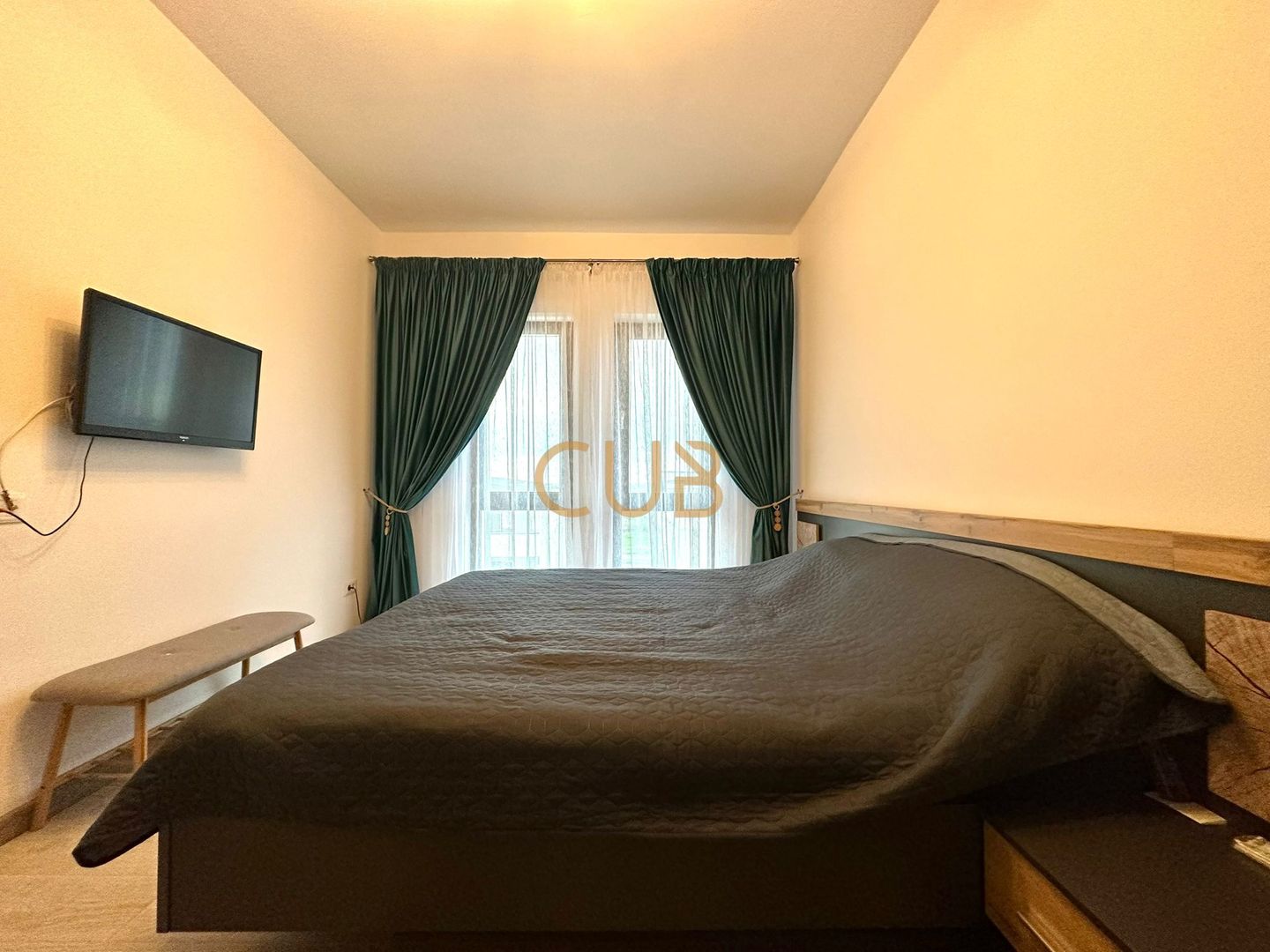 FUTURE RESIDENCE - 2cam DEOSEBIT complet mobilat+utilat| piscina,lift - Poză 9