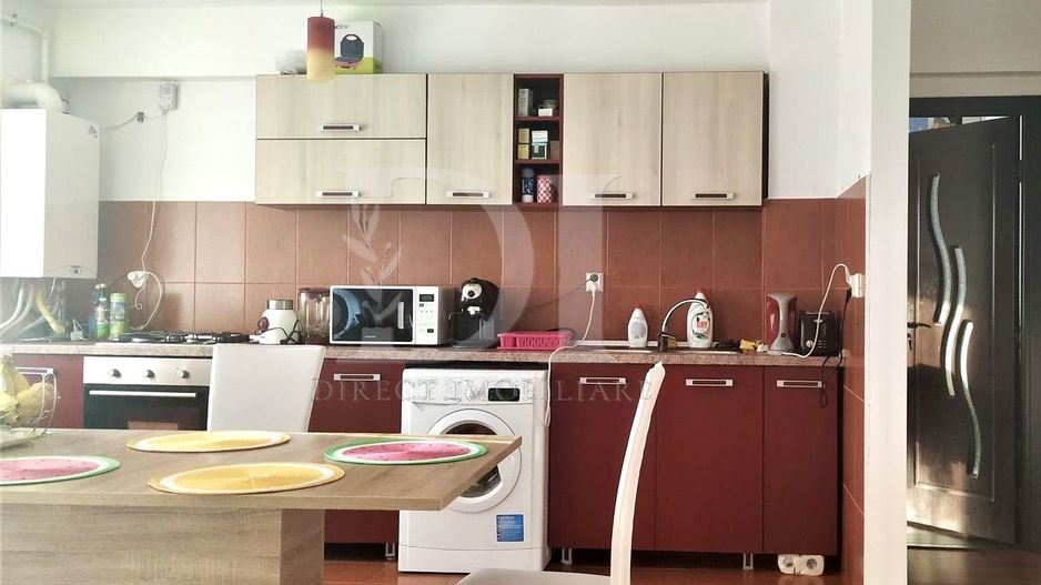 Apartament doua camere / Parcare / Etaj intermediar - Poză 3