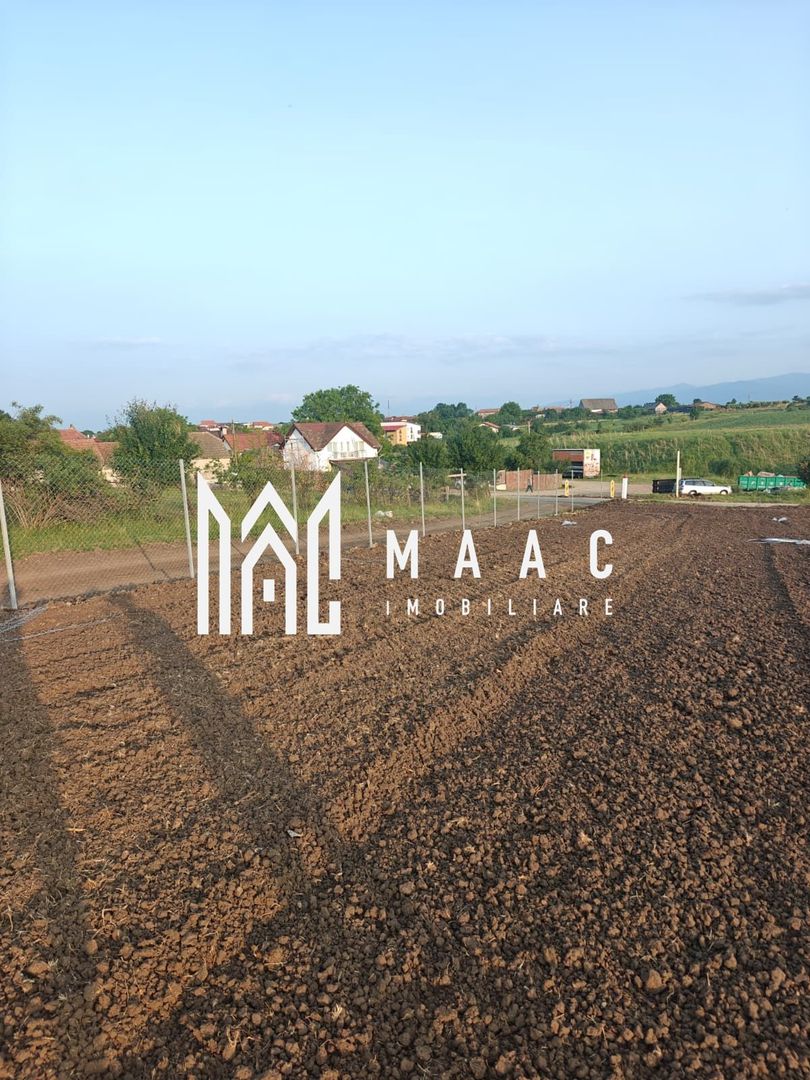Teren Extravilan 800 mp I Front Stradal 60 m I Sura Mică I Sibiu - Poză 1