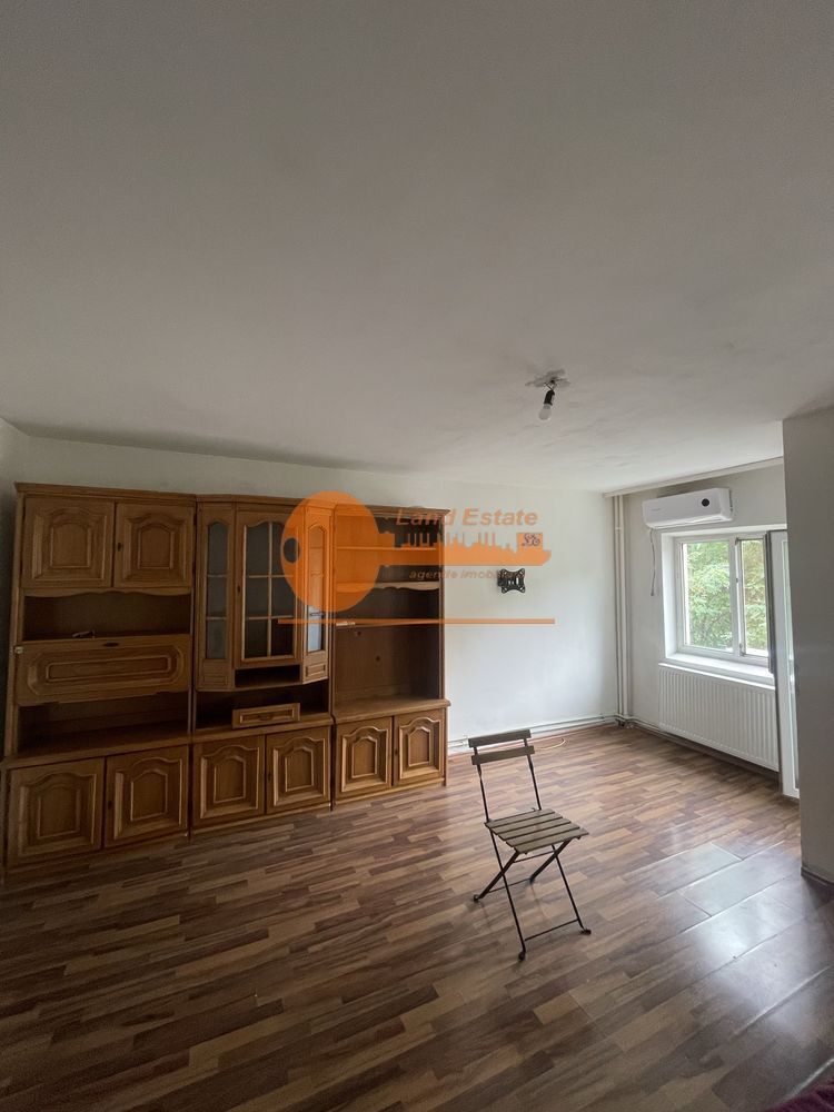 3 camere Lujerului - Orsova ( centrala termica ) - Poză 1