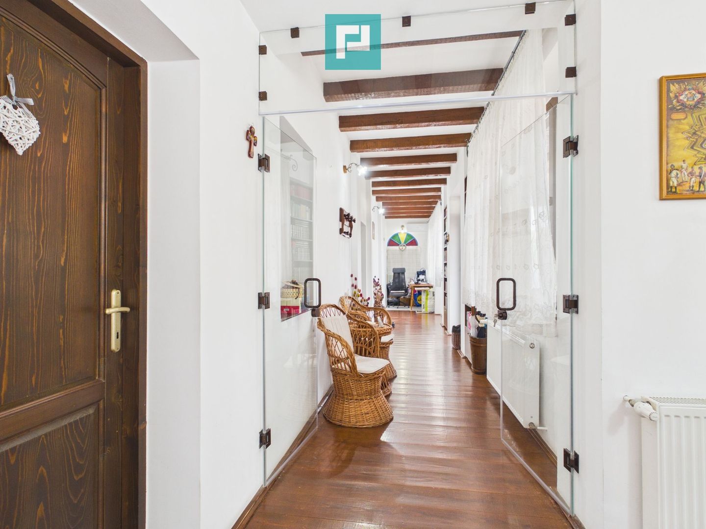 Casă rustică deosebită cu 1450 mp teren - Poză 4