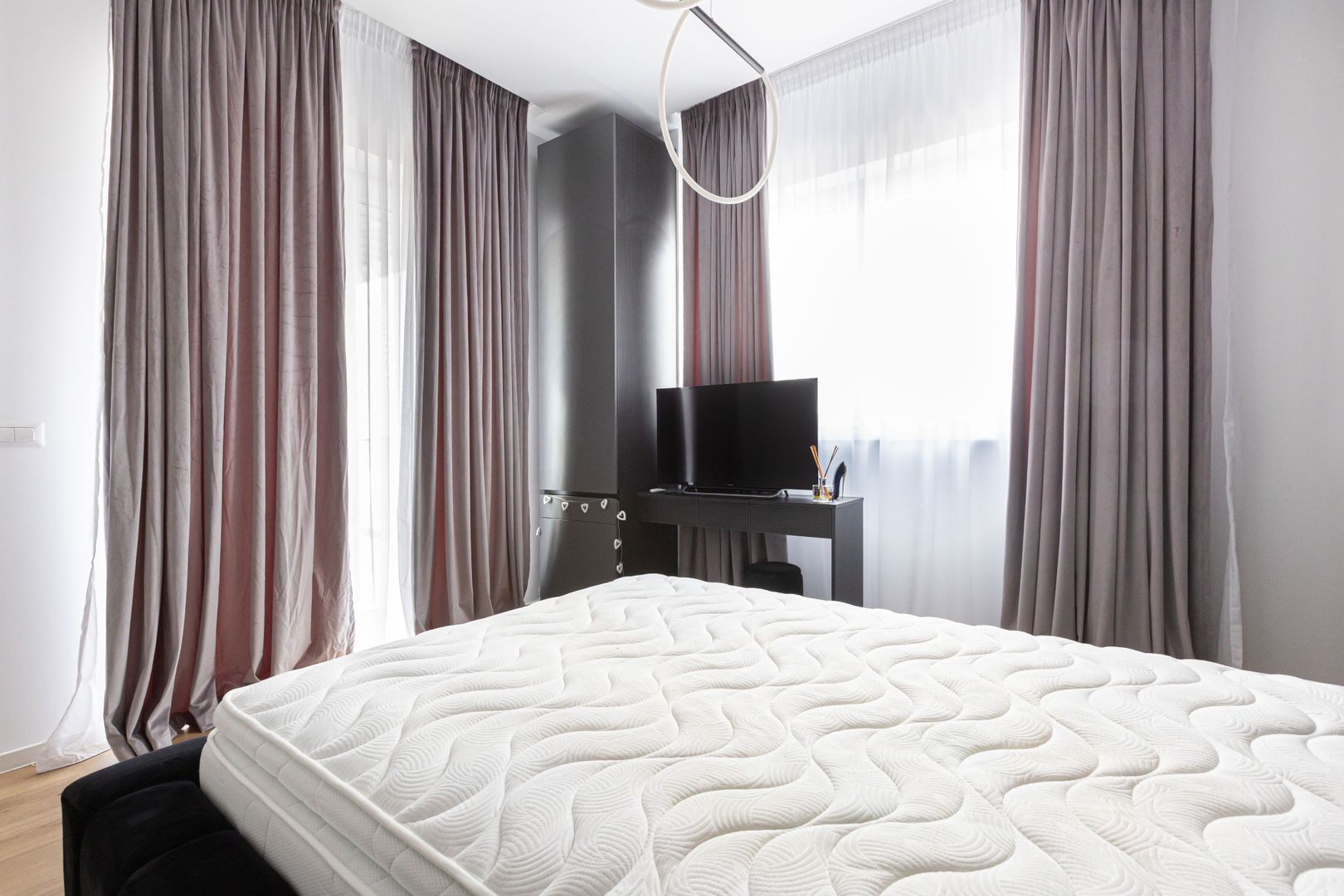 De Inchiriat Apartament 3 Camere de Lux, pe 2 Nivele, Sebastian sect.5 - Poză 26