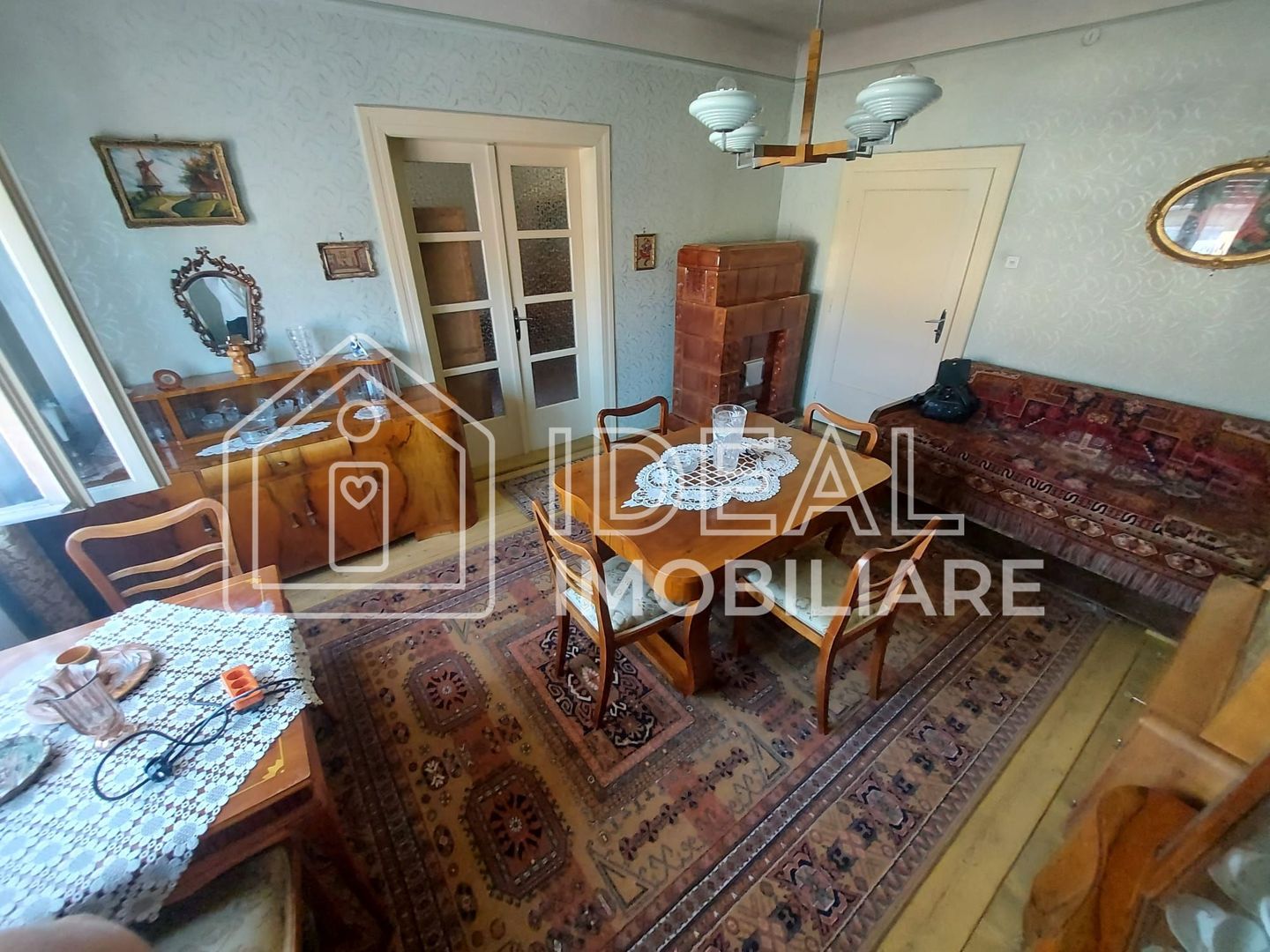 Casa cu 3 camere, zona Trei Stejari - Poză 1