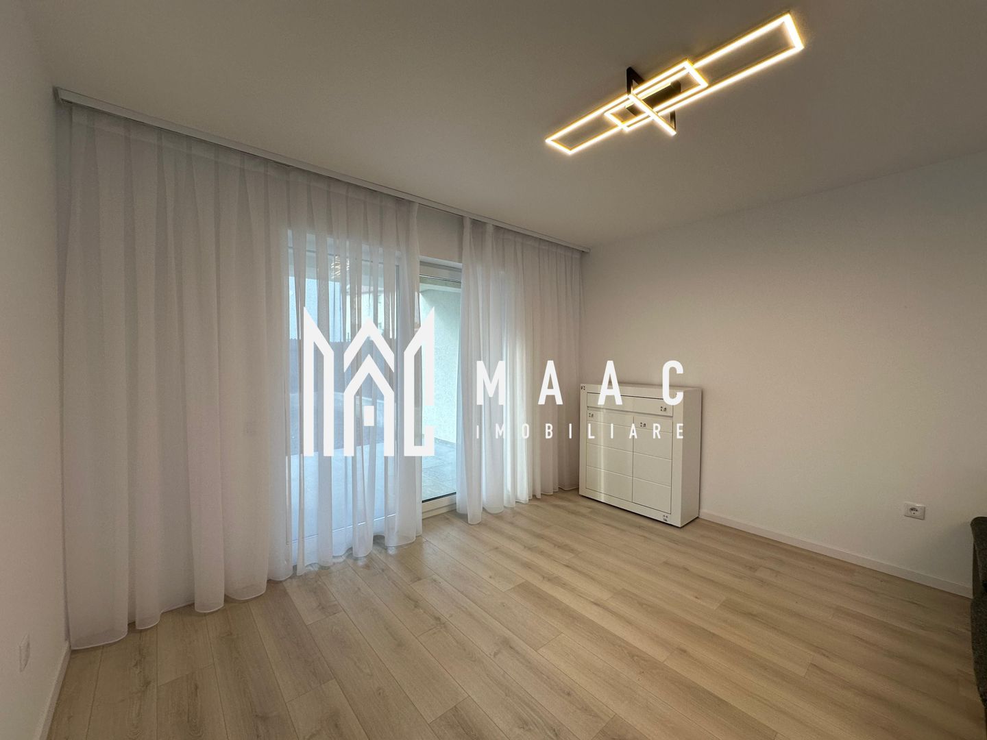 Casa tip duplex | 150mp | Terasa | Vasile Aaron - Selimbar - Poză 2