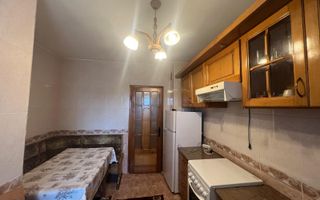 Apartament spatios aproape de Complex - Poză 2