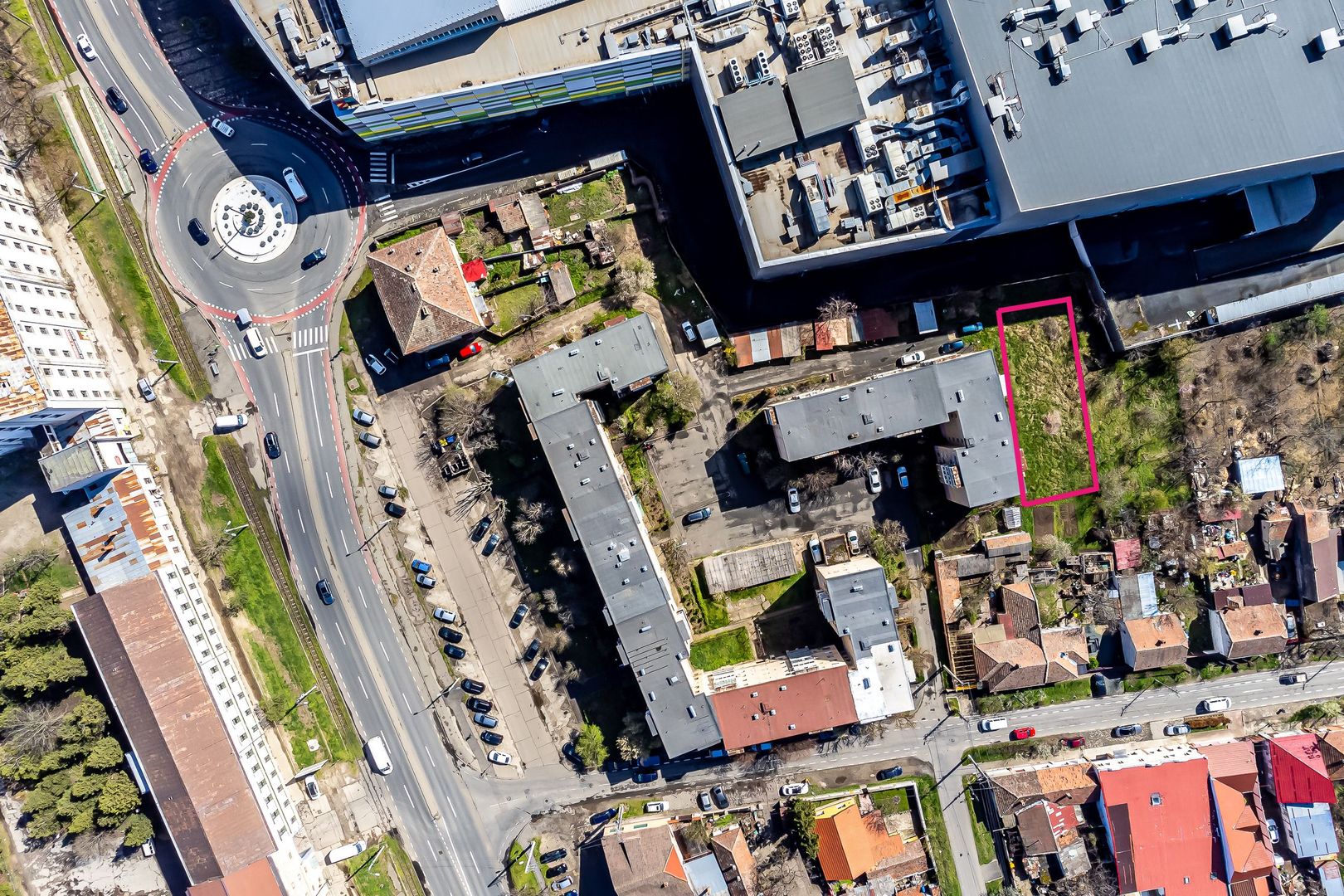 700 mp teren construcții lângă Galeria Mall - Poză 5