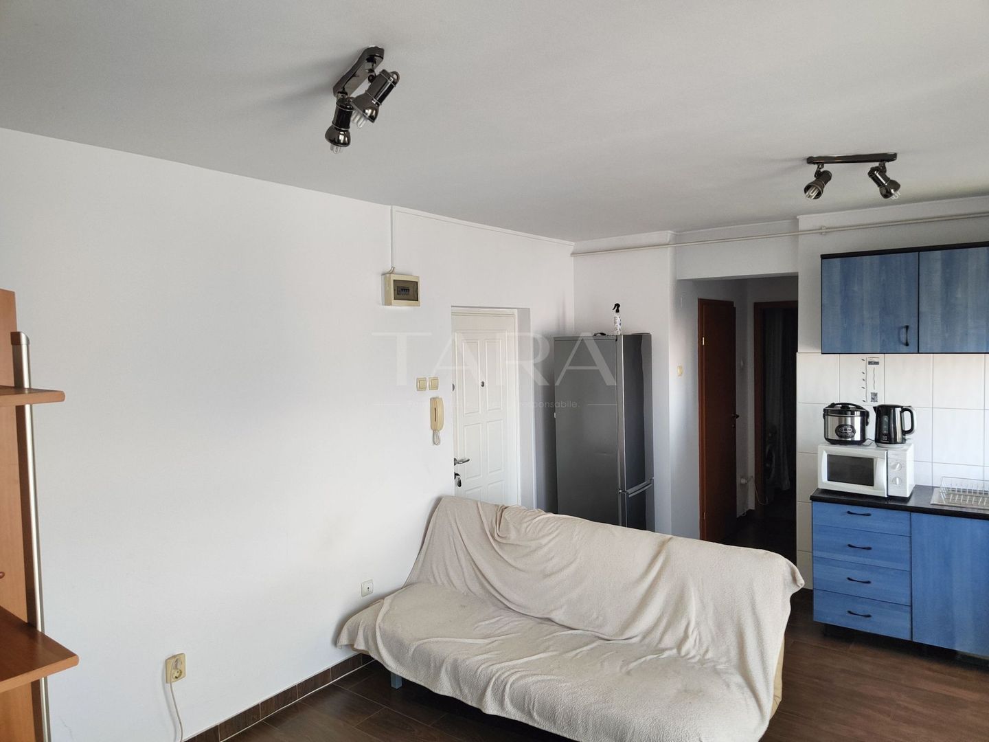 Apartament cu o cameră de vânzare în Marasti, Cluj-Napoca - Poză 2