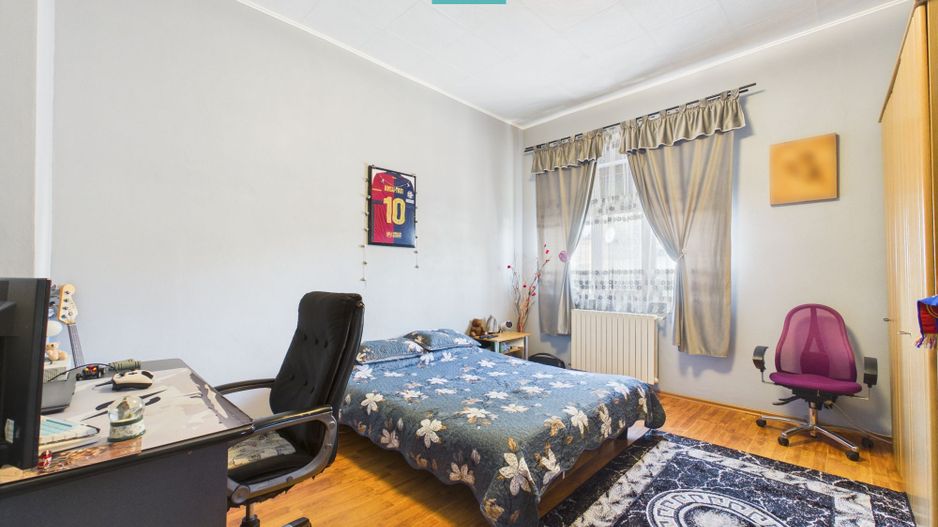Apartament cu garaj și grădina proprie - Lipova - Poză 4