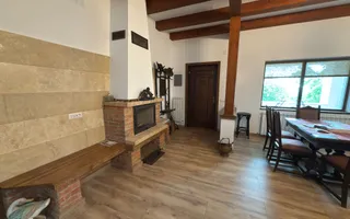 Proprietate deosebită în Aroneanu – 2 case pe teren generos de 1209 mp - Poză 15