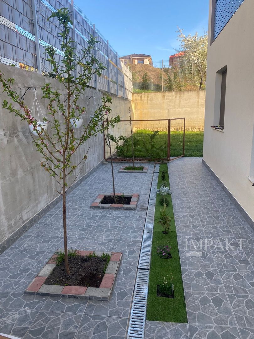 Duplex cu 4 Dormitoare | Incalzire Pardoseala | 3 Bai | Intrare Dezmir - Poză 17
