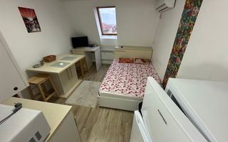 Apartament 1 camera la Mansarda - Poză 4