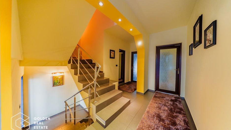 Vila de lux, D+P+E+M, Gradiste, la cheie, 300mp, 6 camere, teren 580mp - Poză 16