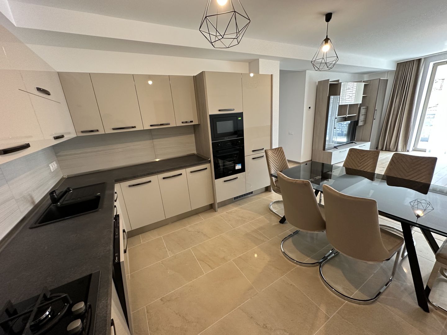 Apartament bloc nou 3 camere - parcare subterana - Poză 8