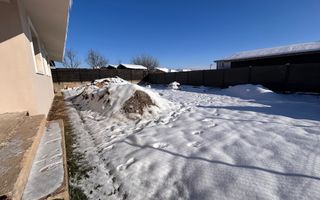 Duplex despărtit prin cameră tehinca Mosnita Noua - Poză 12