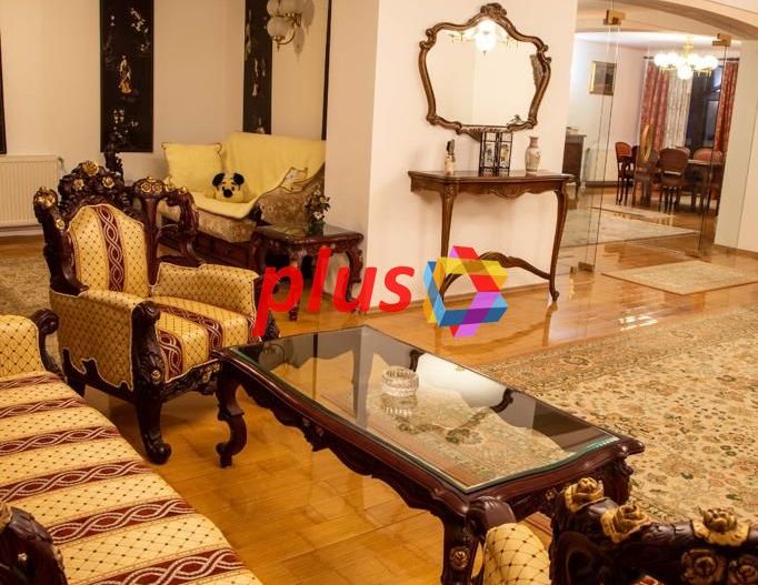 Conac cu piscina - 1810 mp - Poză 18