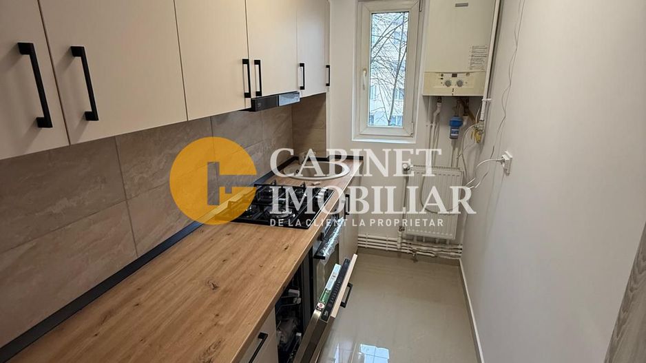 Apartament 3 camere DECOMANDAT- ETAJ 2- PACURARI ALPHA BANK - Poză 5