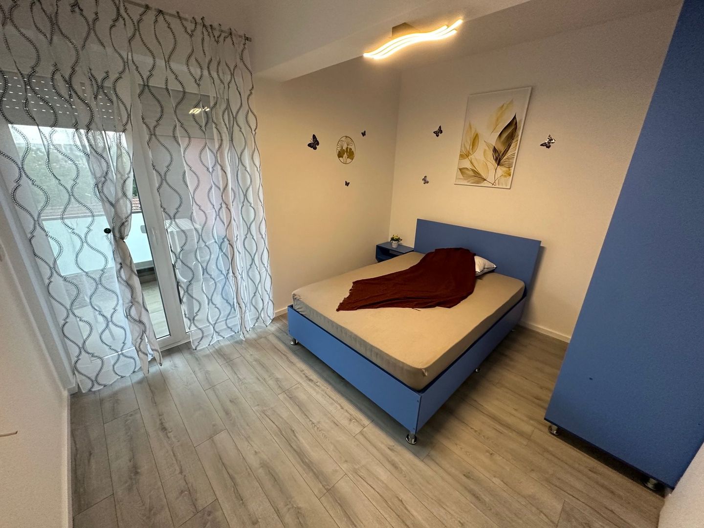 Apartament 3 camere  la prima inchiriere - Poză 7