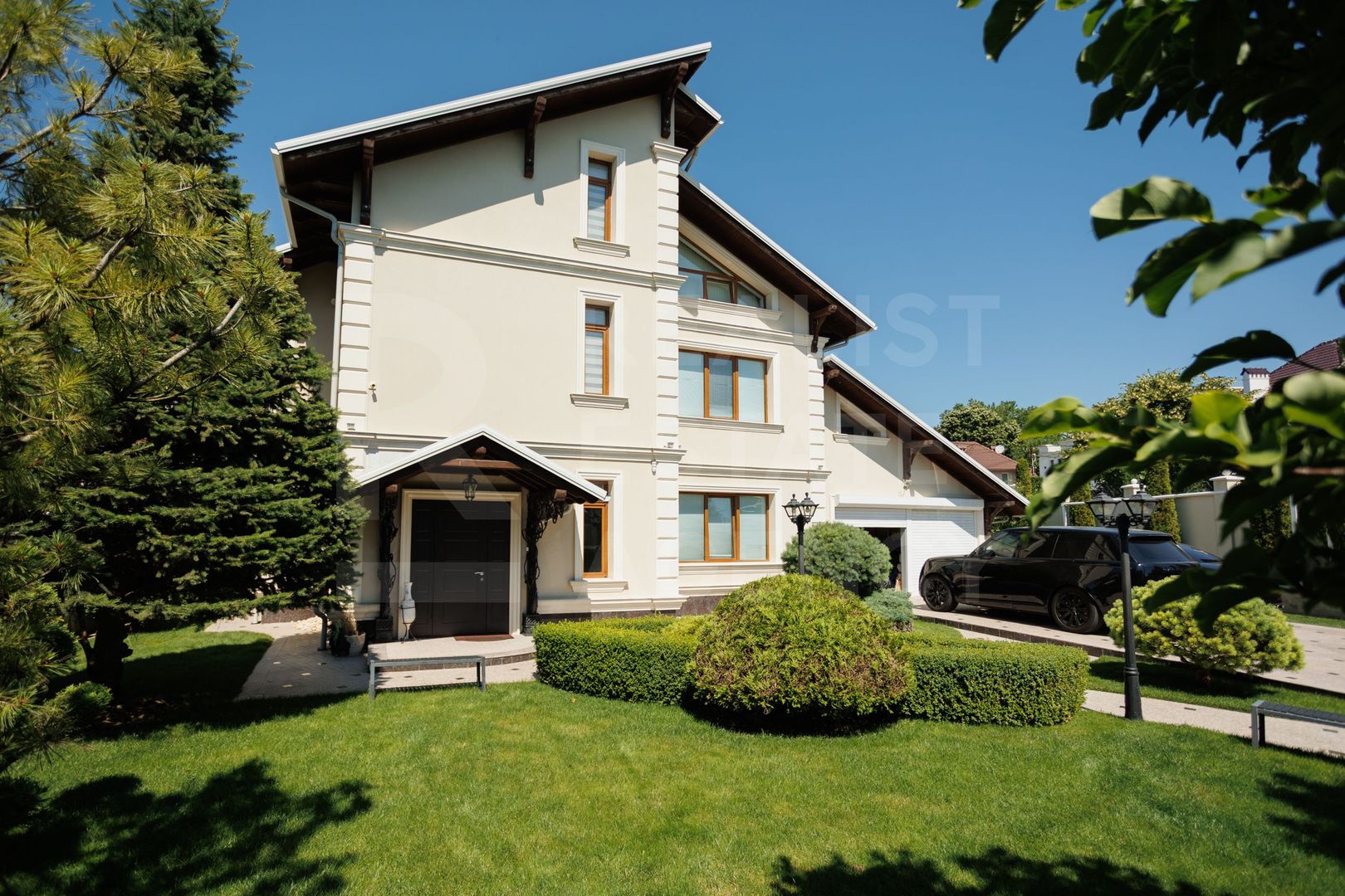 Vânzare, casă, 3 nivele, str. Sfintul Pavel, Codru - Poză 2