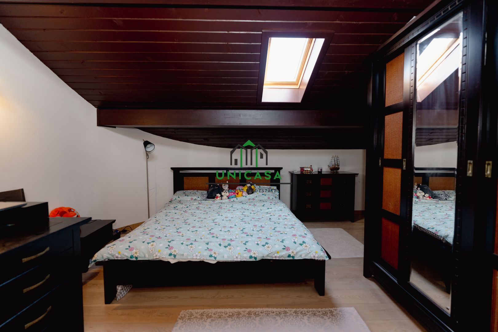 Casa Individuala - Vladesti - Teren de 1780 mp - Poză 28