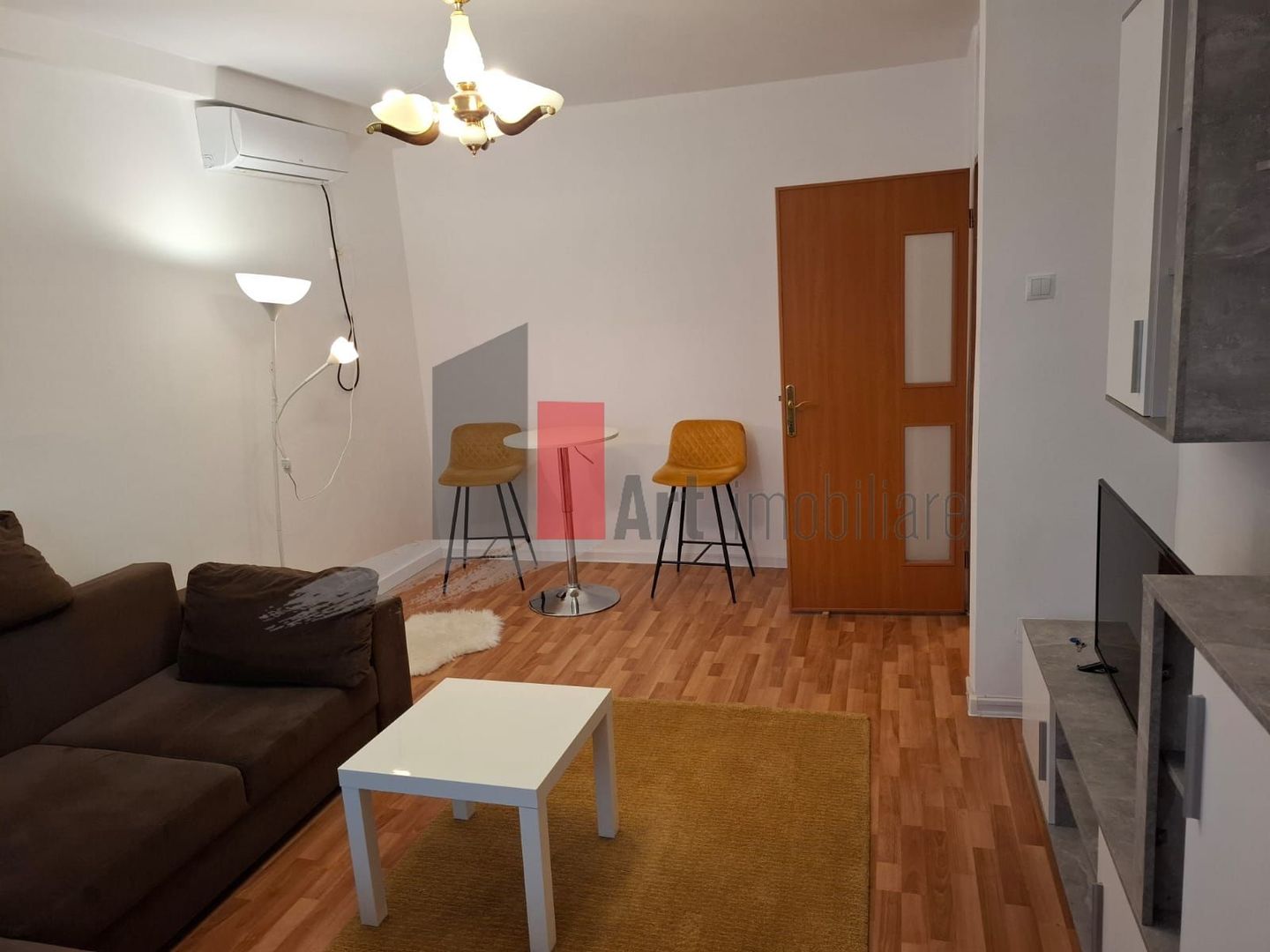 Vânzare garsonieră Tineretului - Poză 2