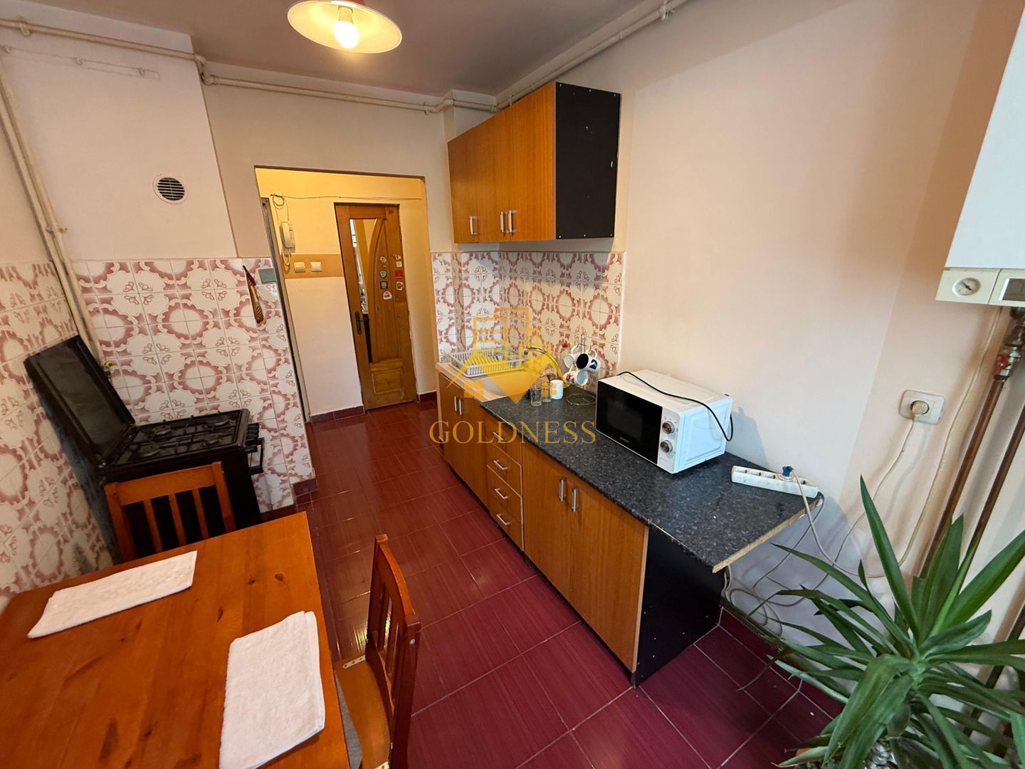 3 camere decomandate, balcon, Centru Piata Abator, Parcul Feroviarilor - Poză 5