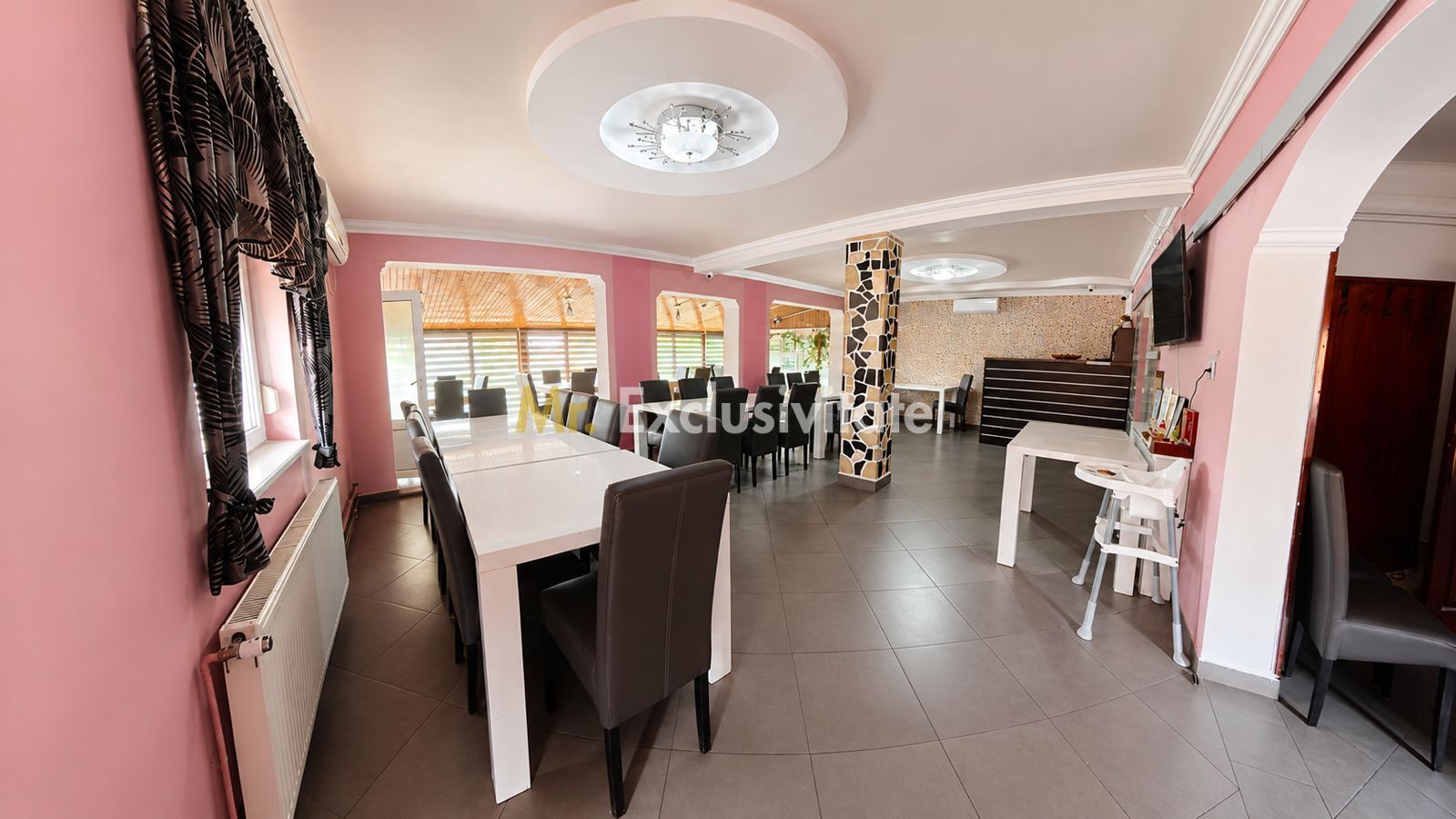 Afacere funcțională - Sală de Evenimente–Motel – Loc. Valea lui Mihai - Poză 4