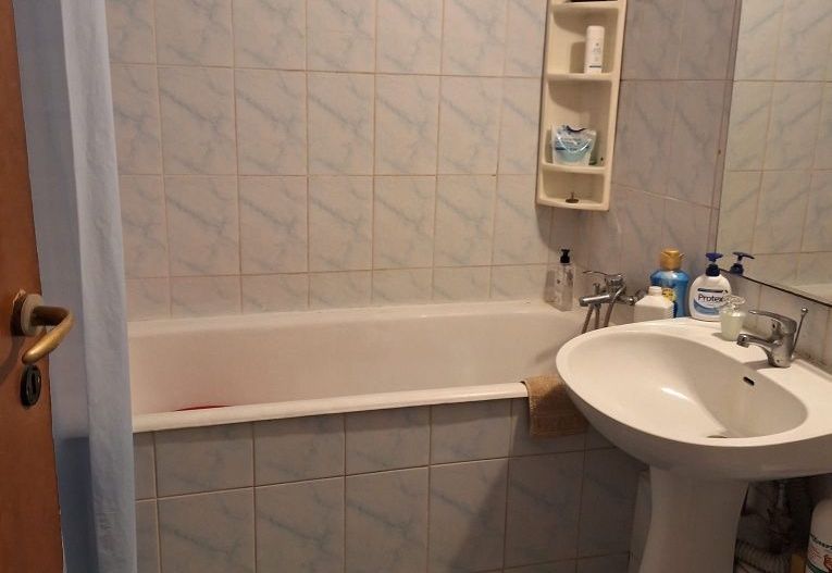 Apartament 2 camere decomandat, mobilat si utilat, metrou Lujerului - Poză 8