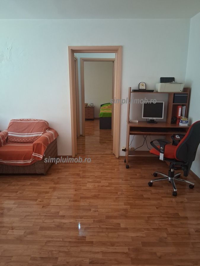 2 Camere Campia Libertatii Baba Novac - Poză 4