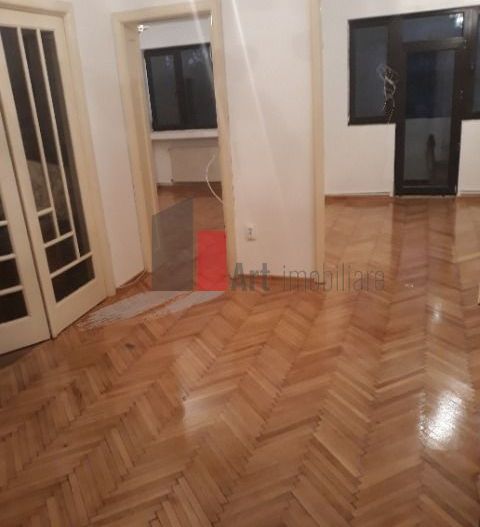 Apartament 4 camere  - Blv. Carol I - Poză 1