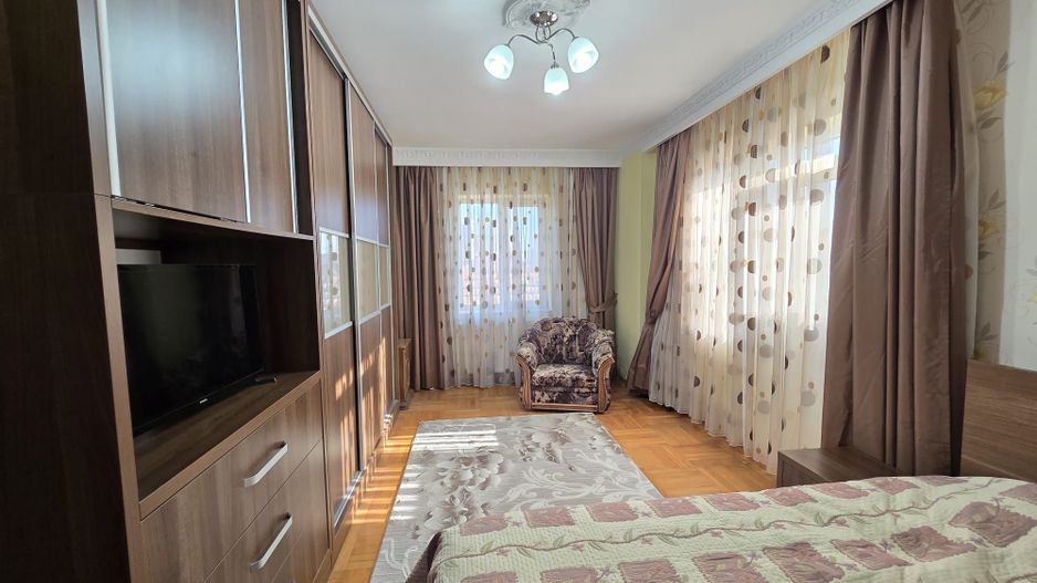 Casa D+P+E+M + Casa P+1 + Anexa | Teren 507mp | Zona centrala Mangalia - Poză 7