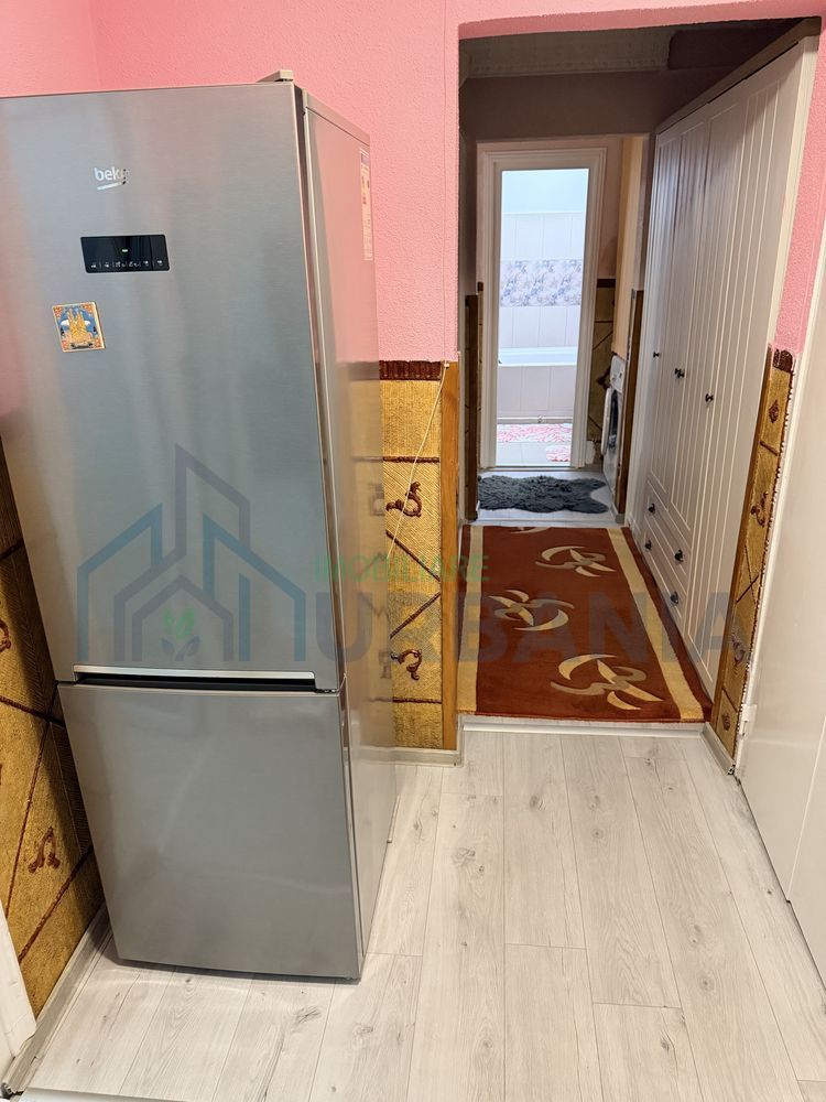 Apartament 3 camere decomandat de închiriat, Iași - renovat, mobilat, etaj 1/4 - Poză 6