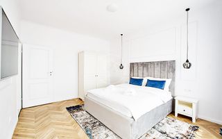Apartament la casa, de inchiriat cu 2 camere in zona Centrala, Oradea - Poză 2