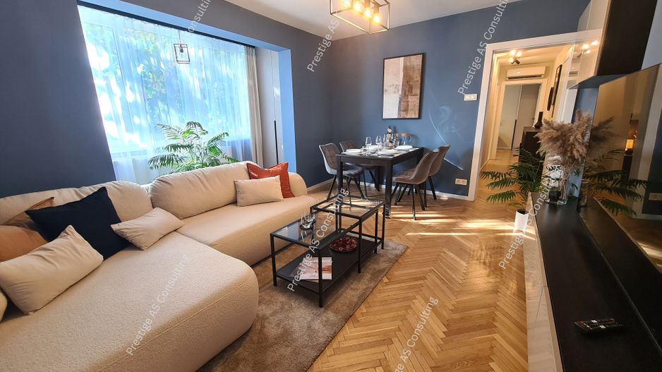 Apartament de designer cu 3 camere, la prima inchire in Circumvalatiunii - Poză 2