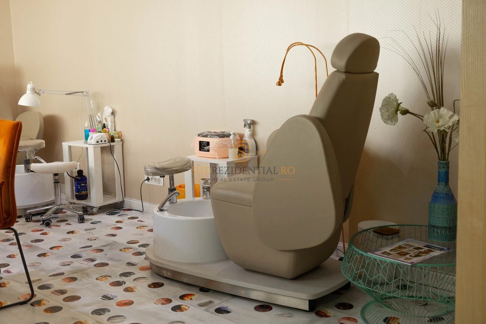 Predare afacere, salon de beauty complet functional, Sector 3, Vitan - Poză 2