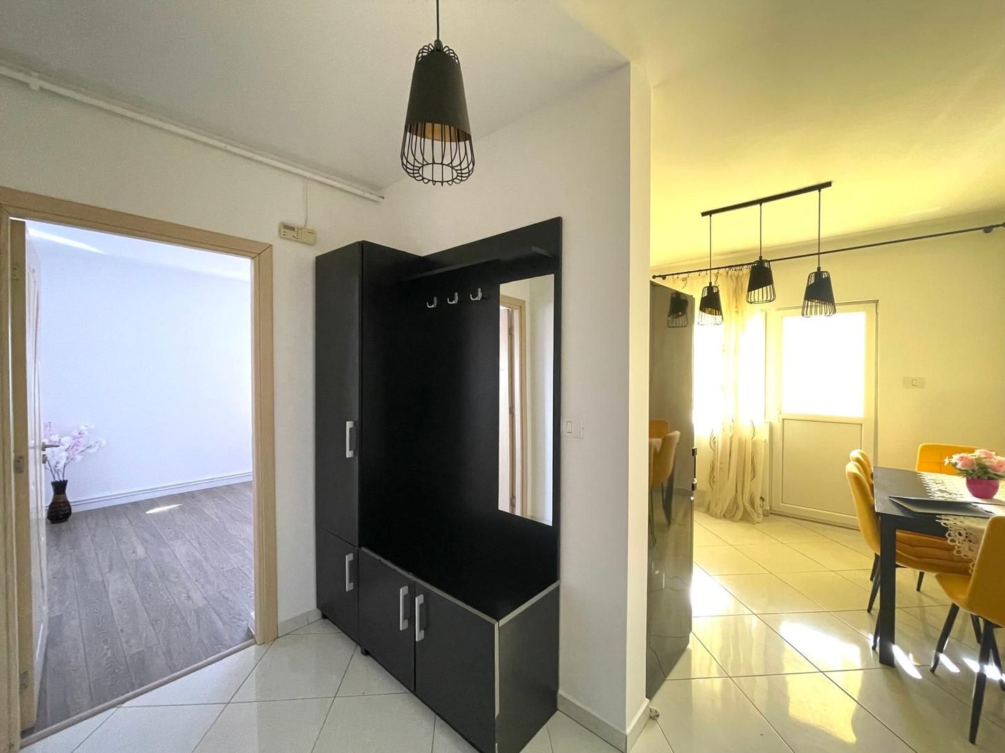 Apartament 3 camere zona Soarelui - 97.000 - Poză 9