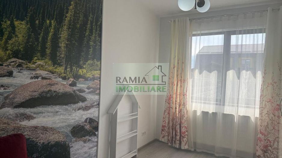 Casă Înșiruită Hărman 4 Camere, Curte Teren 225 mp - Poză 12