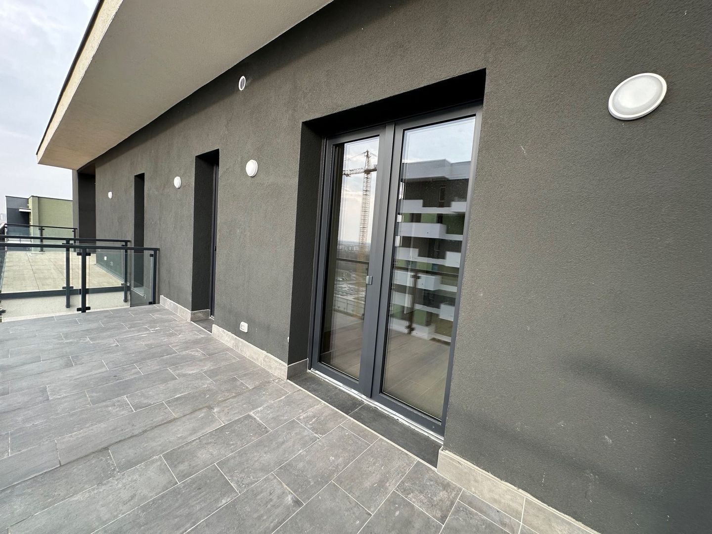 Penthouse - Poză 18