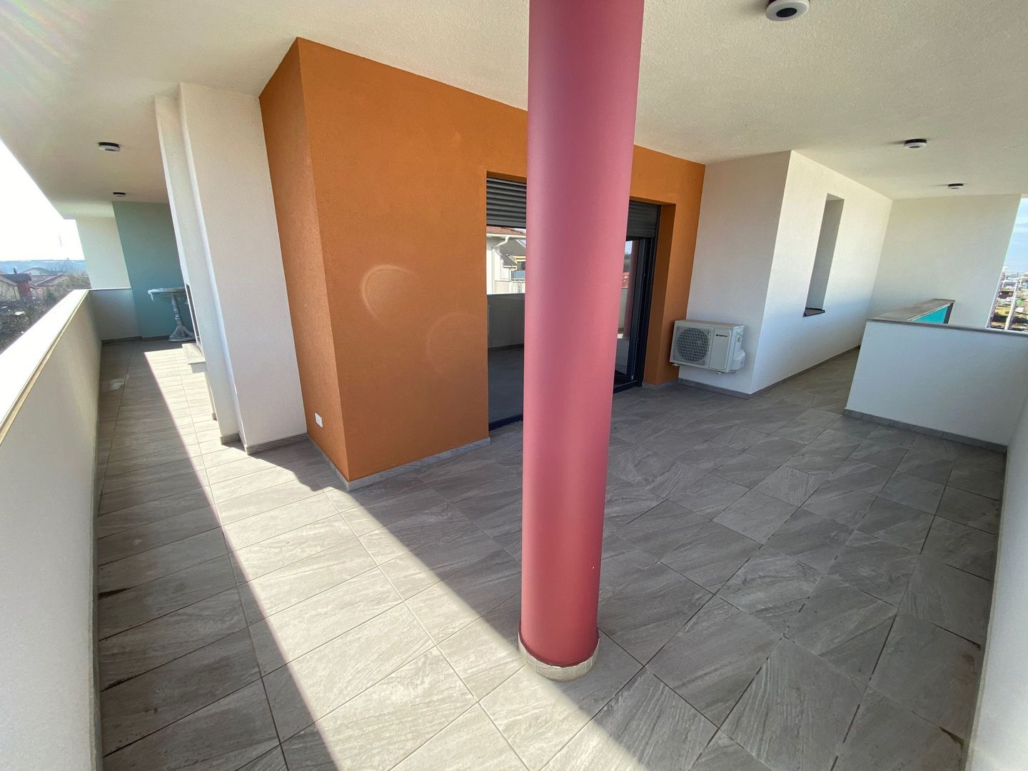 Penthouse  3 camere - Dumbravita - Poză 3