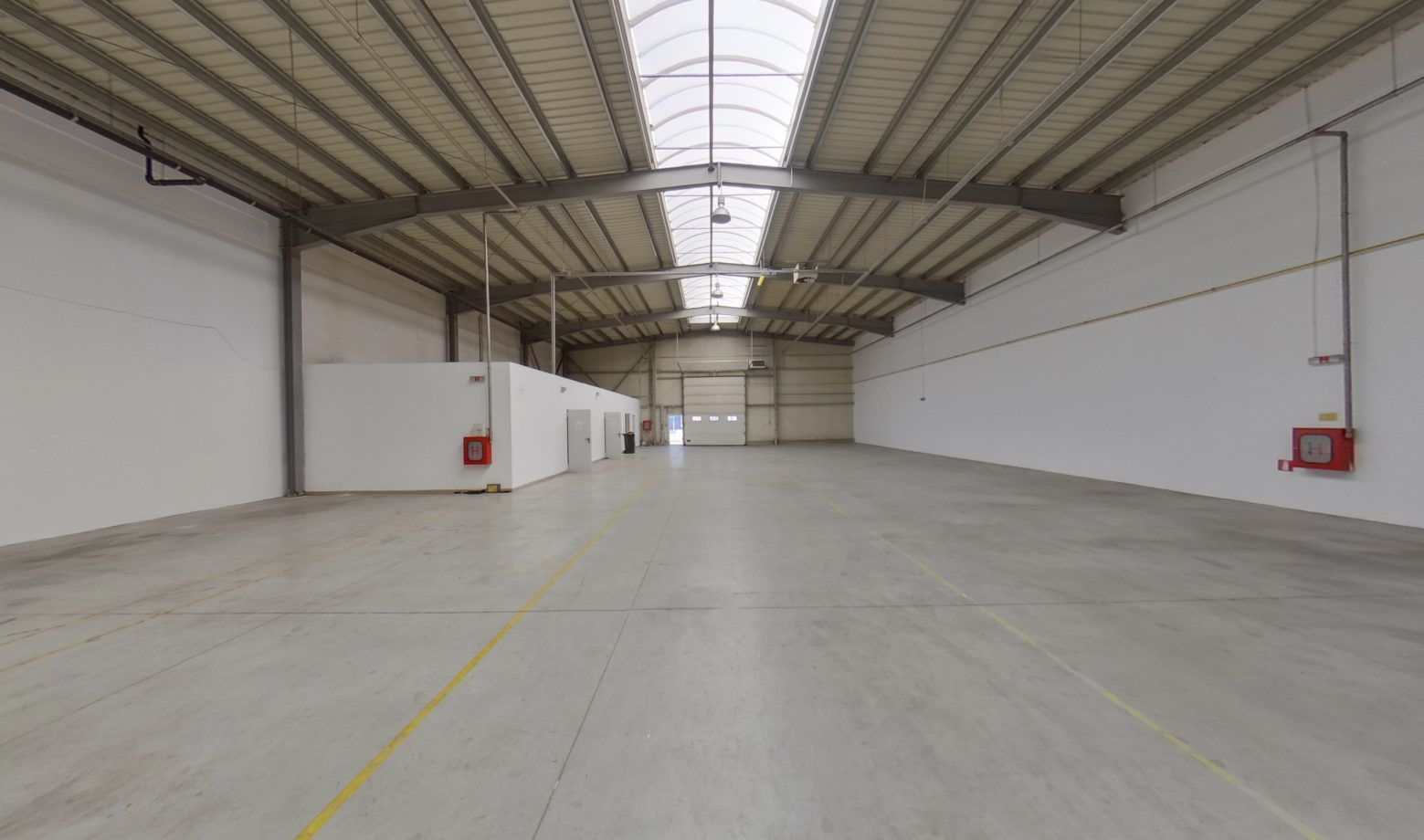 HALĂ INDUSTRIALĂ 853 MP 0% COMISION - Poză 1