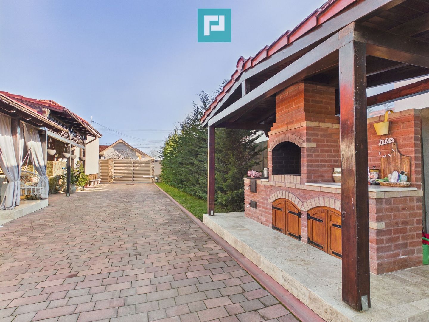 Casa cu 4 camere in Aradul Nou - Poză 33