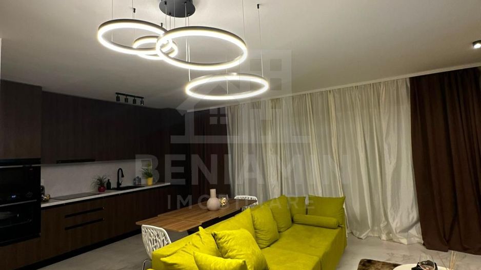 3Camere- 93mp-Ultrafinisat-2Bai-Bloc Nou-Rovine-Bacriz-Comision 0 - Poză 1