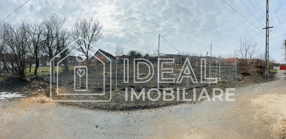 Teren intravilan de vânzare în sat Alămor, comuna Loamneș, județul Sibiu - Poză 1