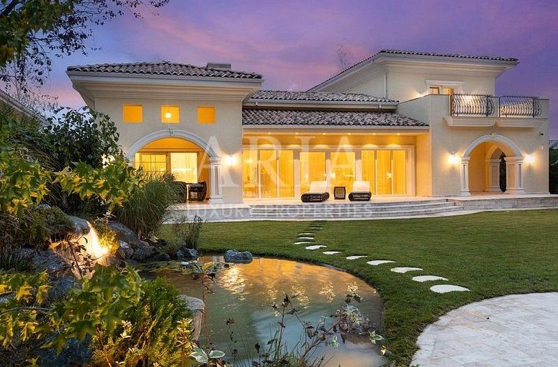 LUXURY MANSION NEAR THE FOREST - PIPERA TUNARI - Poză 3