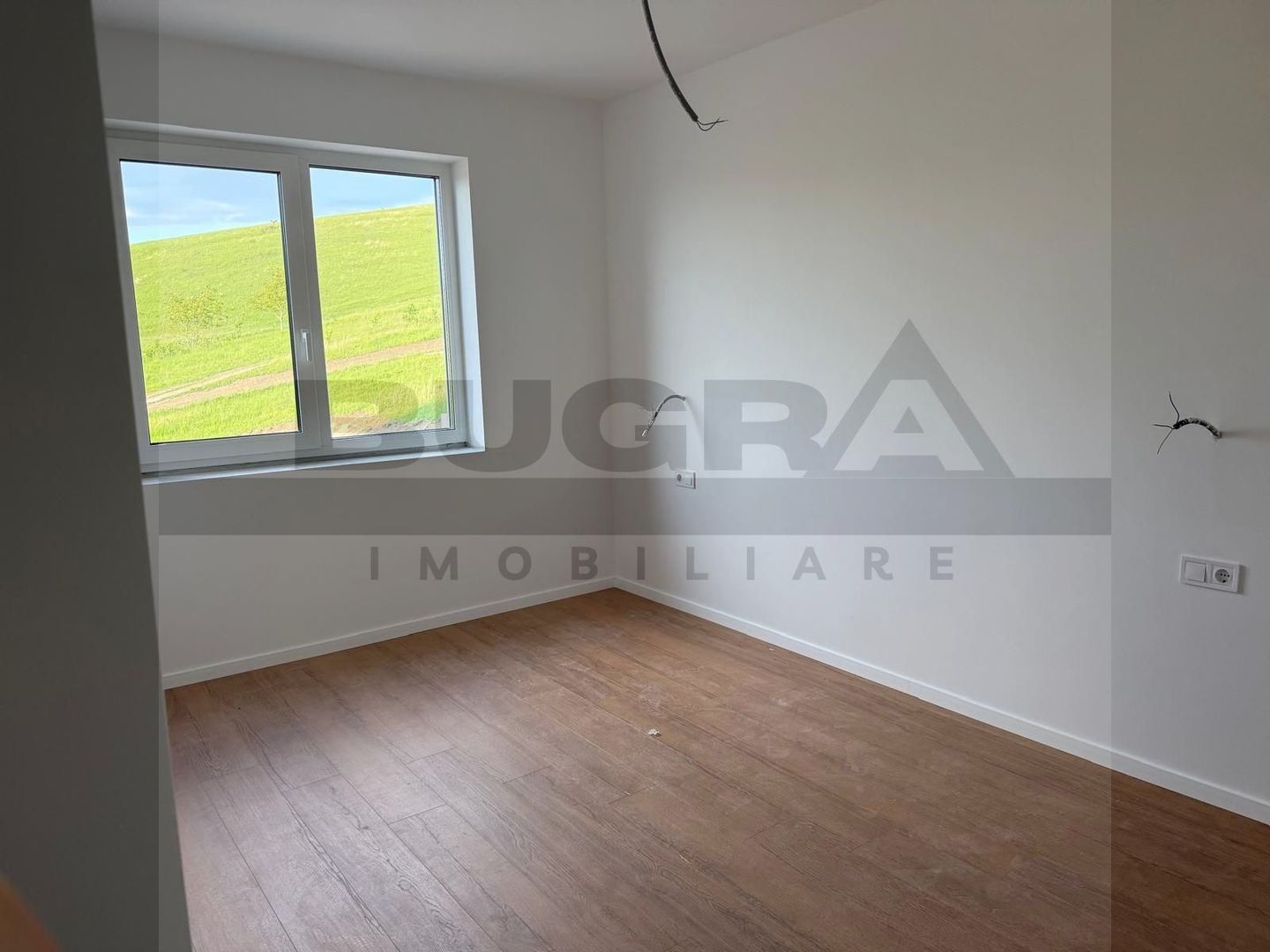 Apartament de 3 camere finisat, bloc nou, parcare, zona Penny Apahida - Poză 5