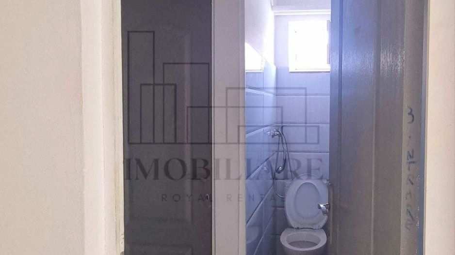 Spațiu comercial stradal de închiriat – 45 mp + 20 mp exterior - Poză 4