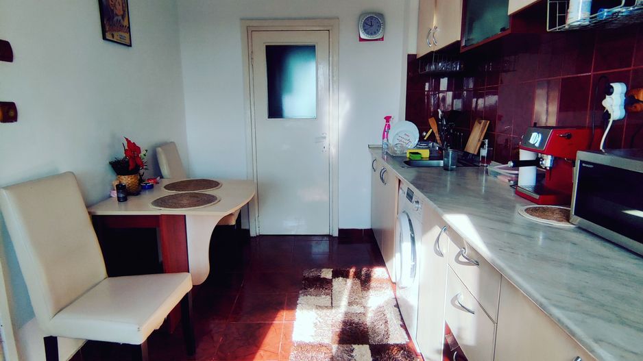 APARTAMENT SEMIDECOMANDAT  3 CAMERE COMPLEX STUDENTESC - Poză 6