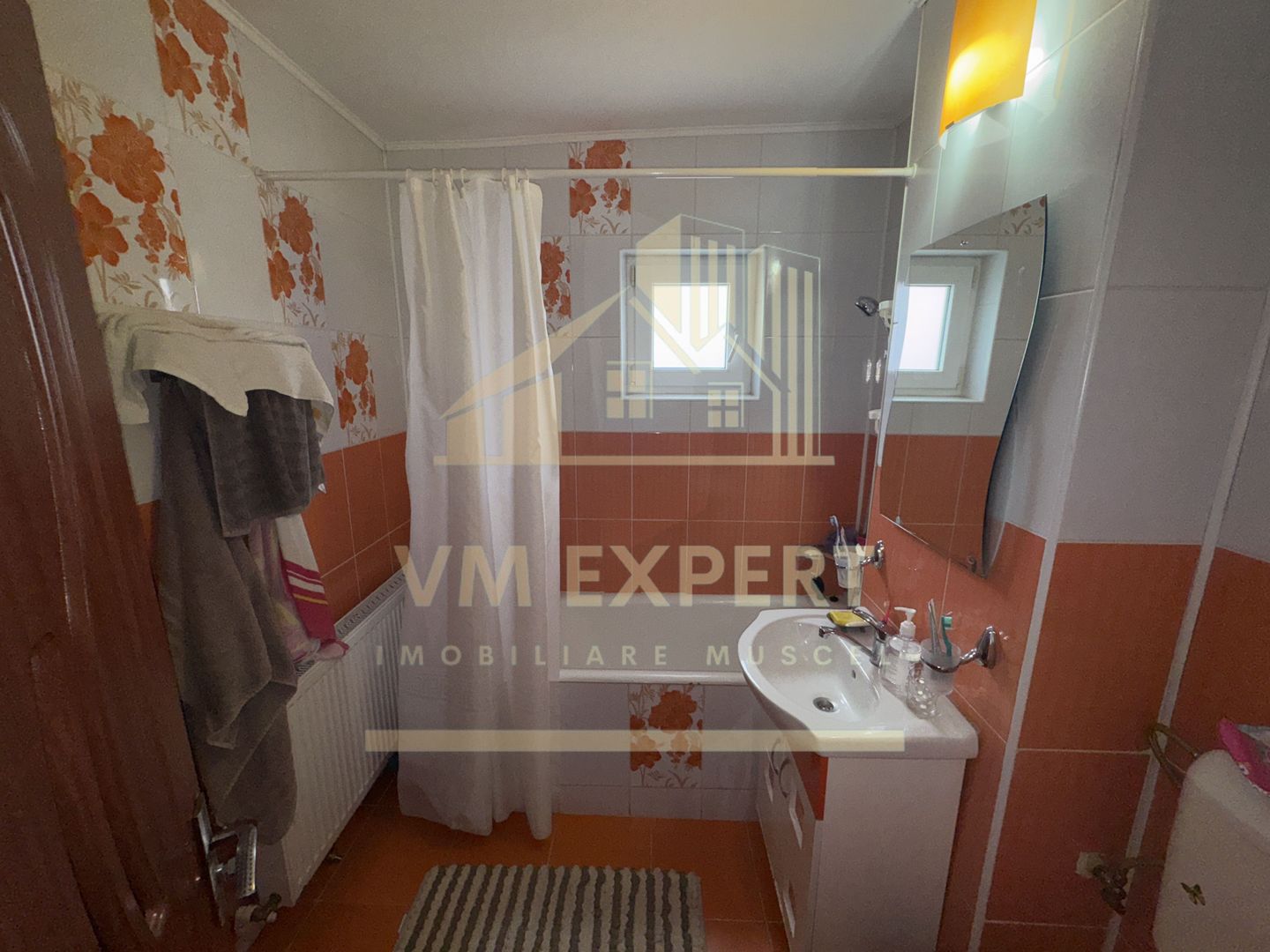 APARTAMENT 3 CAMERE ETAJ 4 VISOI - Poză 12
